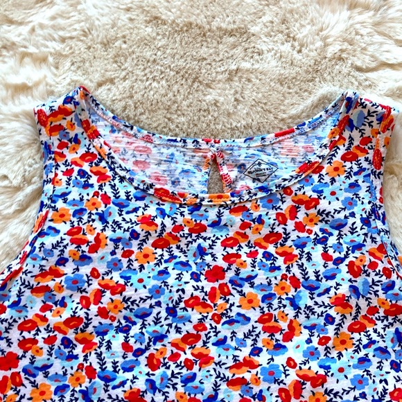 NWOT. St. John’s Bay cotton tank. Size medium tall. - Picture 5 of 8